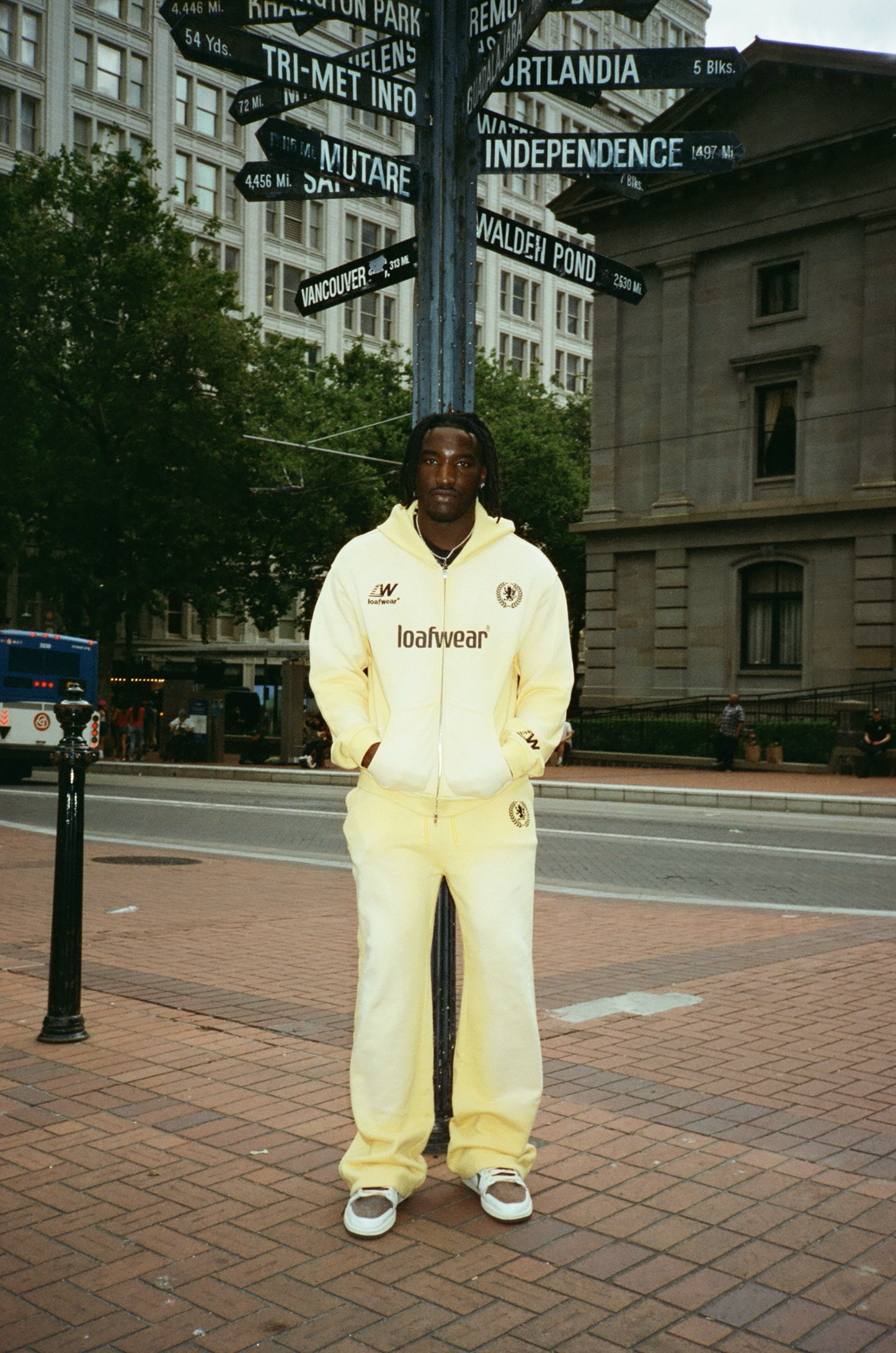 LW fútbol sweats, "tuscan sun"