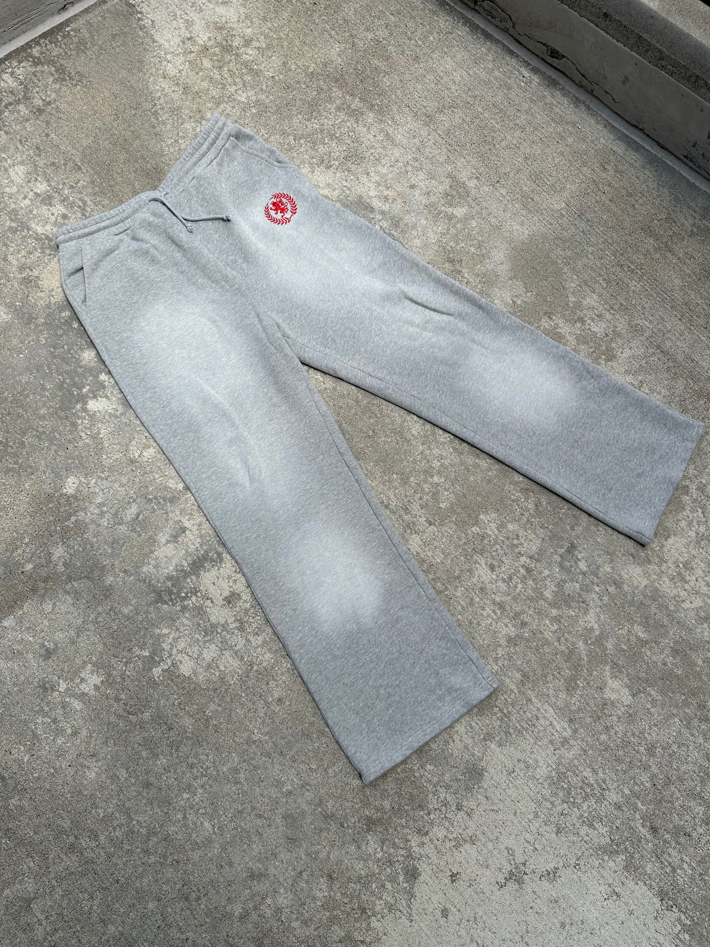 LW fútbol sweats, "cement"