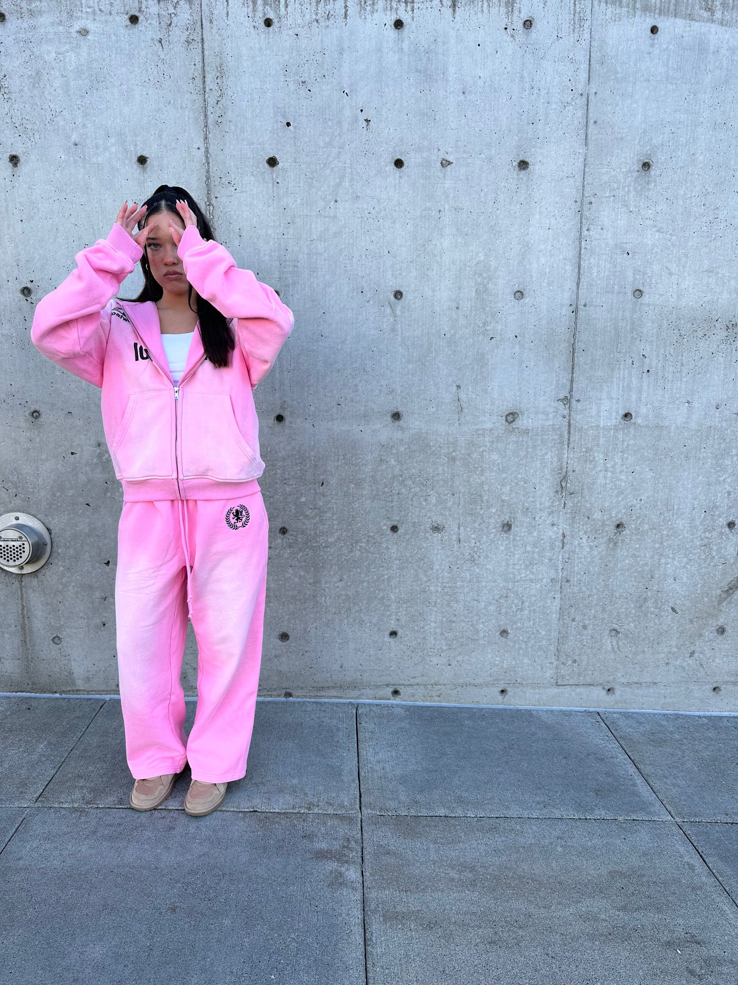 LW fútbol sweats. "starburst"