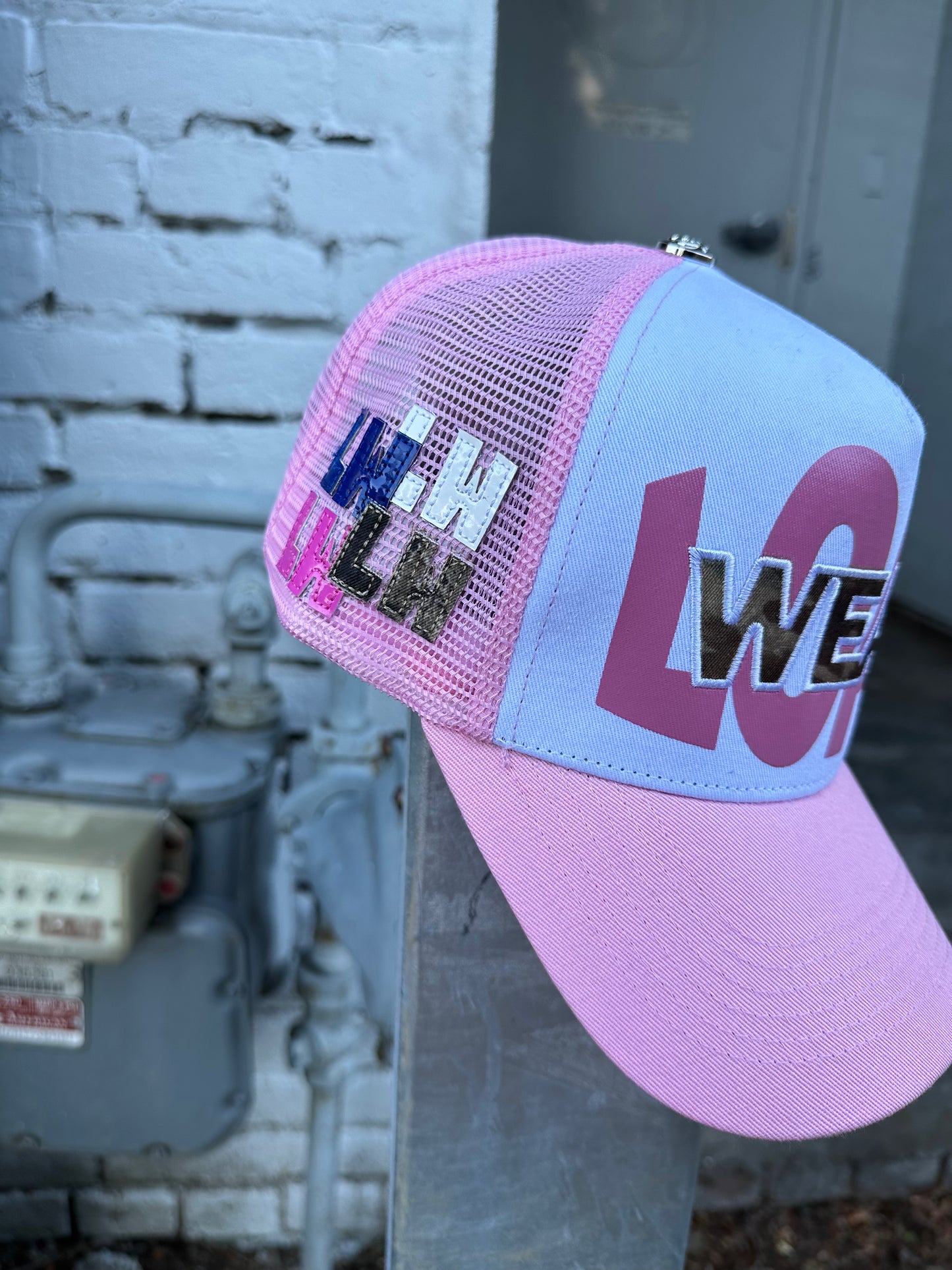 Trucker Hat (Powder Pink)
